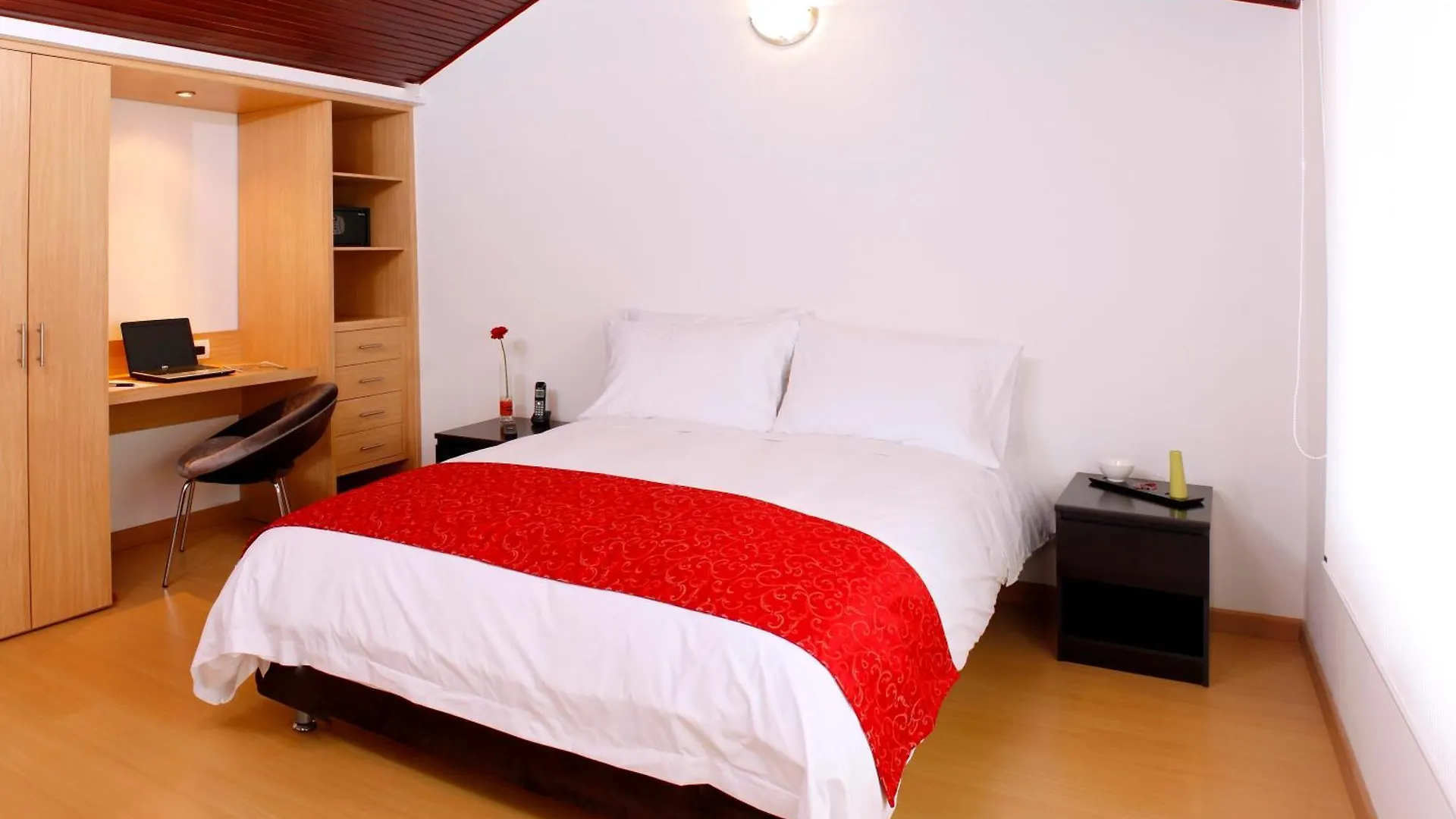 Hotel Tukasa Inn Bogota